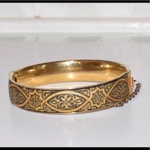 Vintage bangle